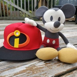 Disney/Pixar Incredibles Logo hat (NWT)